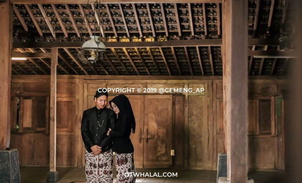 10 Spot Foto Prewedding Indoor Ala Indonesia Banget 2021